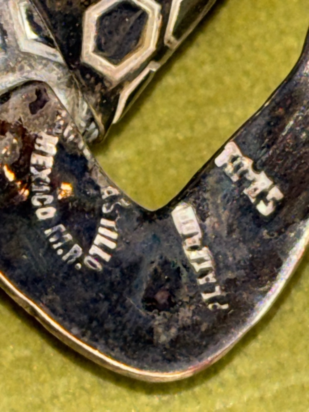 Vintage Emilia Castillo Mexico Silver Inlay IGUANA LIZARD Gekko Bottle Opener - Picture 7 of 9